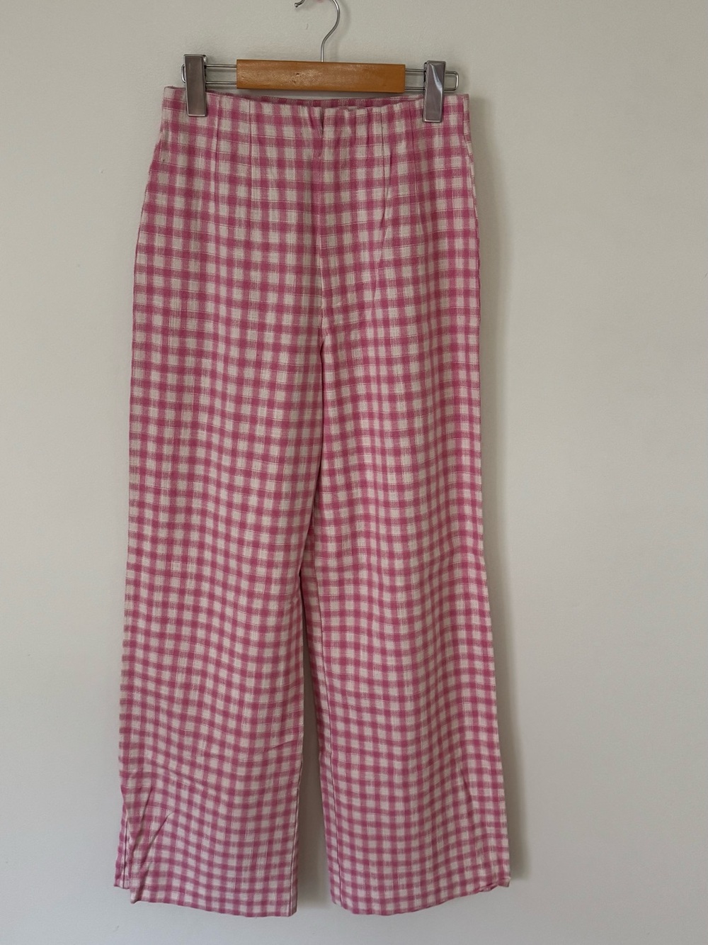 Zara High Rise Pink and White Gingham Pants
